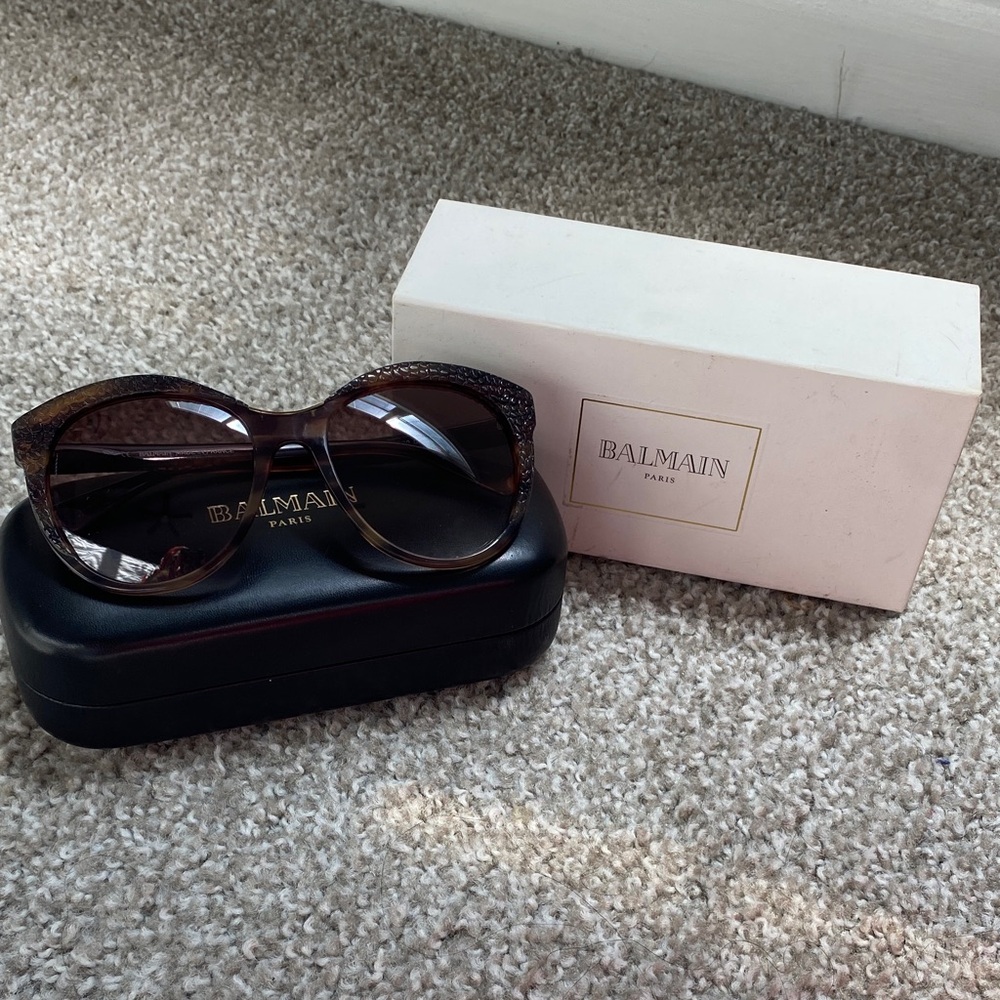 Balmain Brown Tortoiseshell Oversized Sunglasses with Gradient Lenses